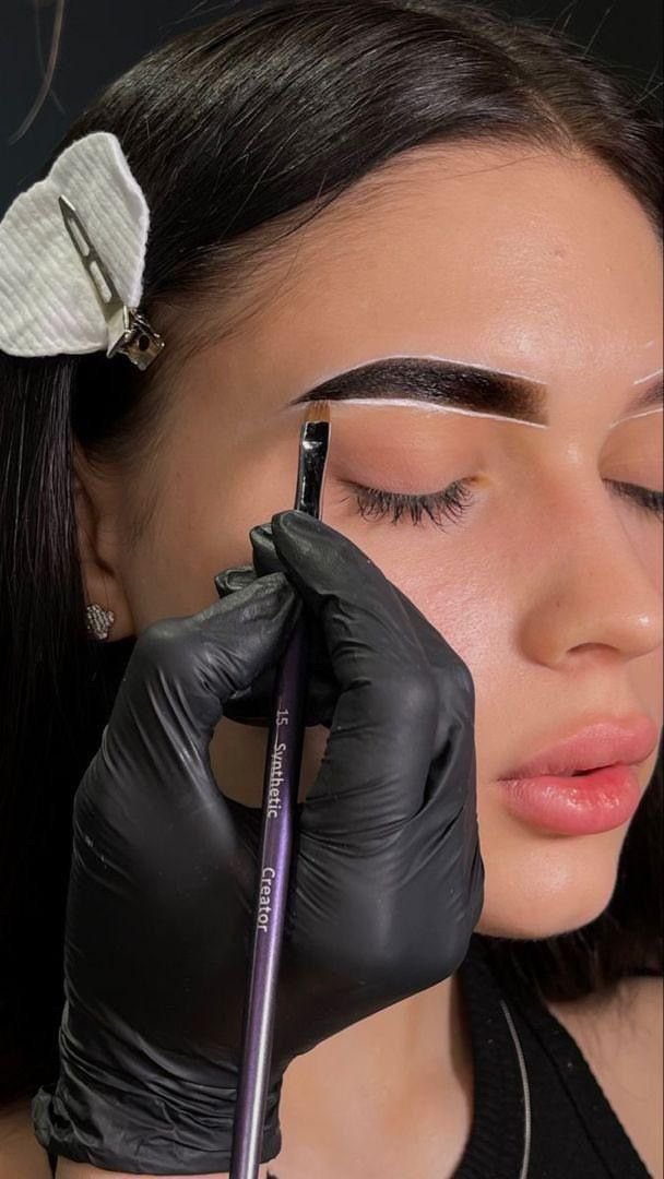 b86f481e74c316e369a15f36f1eb8a06 Diseño de Cejas - Imagen 5